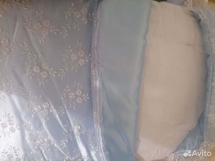 Продаётся конверт и одеялко на выписку