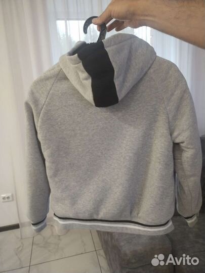 Джинсы, куртка, кофта