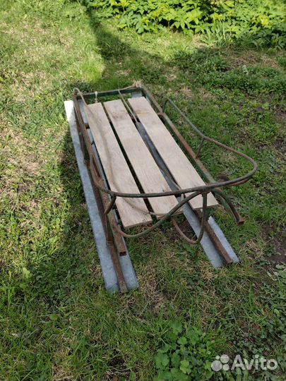 Санки старинные детские