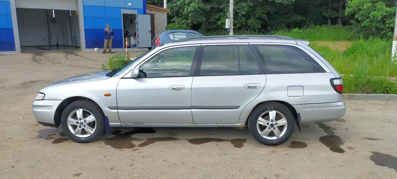 Mazda 626: фото владельца