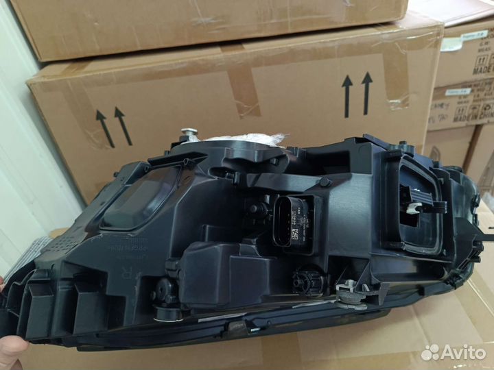 Правая фара Mercedes S class 2020