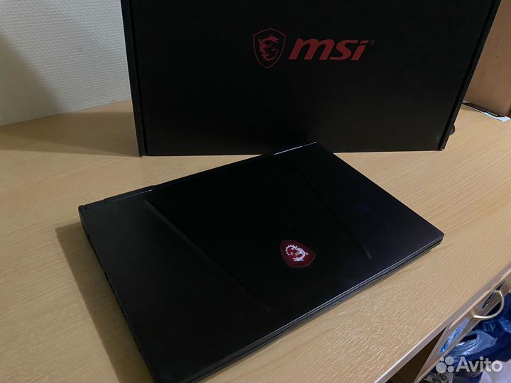 Игровой ноутбук MSI GL65 9SDK/GTX 1660Ti/i5-9300H