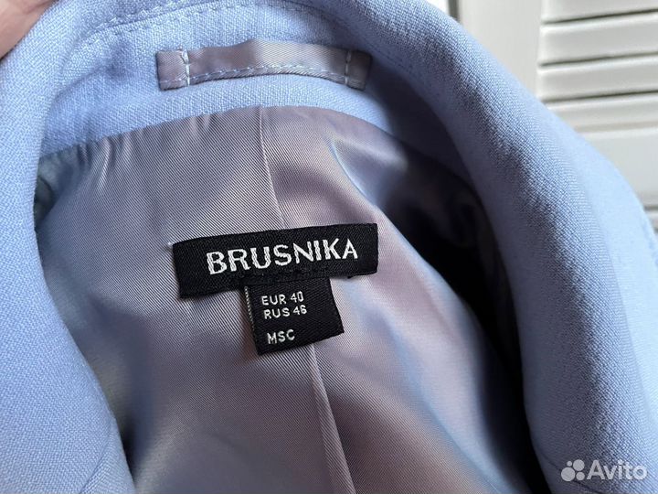 Жакет Brusnika 46