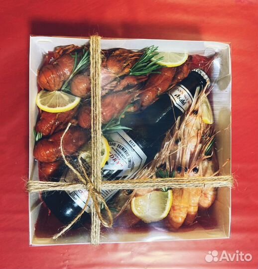 Подарочный Бокс (Раки, Морепродукты,Икра)
