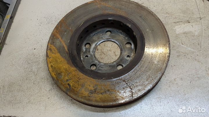 Диск тормозной передний Opel Vivaro, 2016