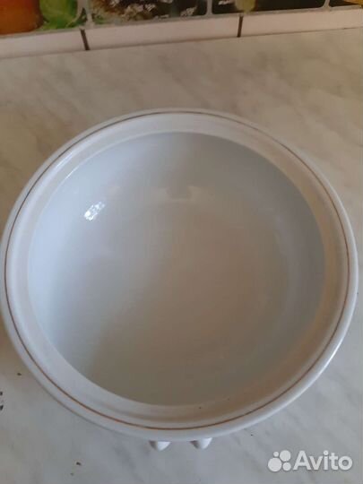 Фарфоровая супница СССР