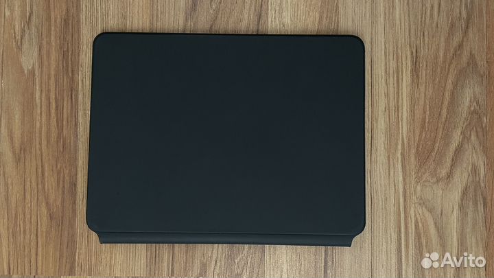 Magic Keyboard для iPad Pro 11
