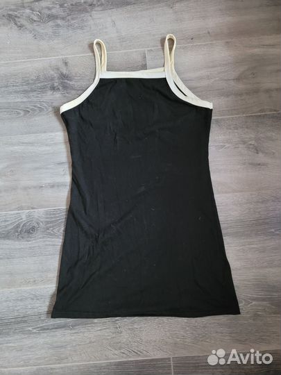 Вещи, кофты, куртки, джинсы, платье, леггинсы