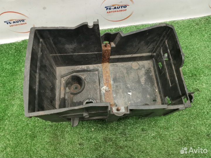 Короб аккумулятора Ford Kuga 1 2.5 hydb 2010