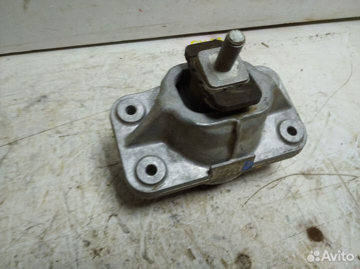 Подушка двигателя range rover Sport 2012-2017