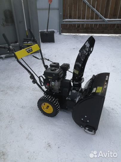 Снегоуборщик huter SGC 4100