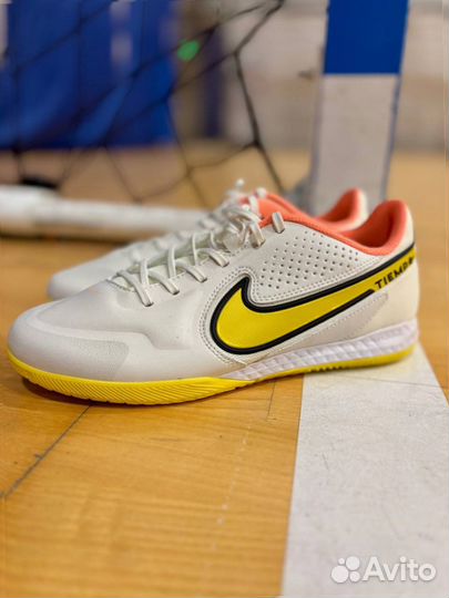 Футзалки Nike Tiempo Legend 9 YellowRed Sole