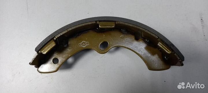 Тормозные колодки барабанные - zevs