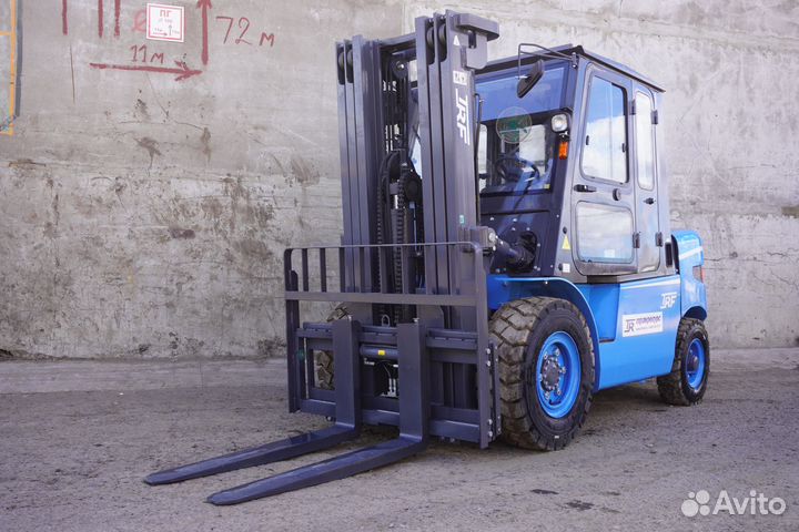 Вилочный погрузчик TRF D40-3X, 2025