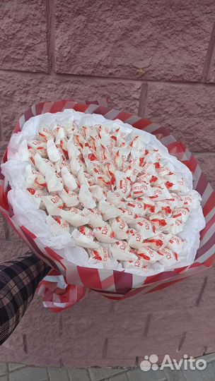 Сладкие съедобные букеты из конфет фруктов