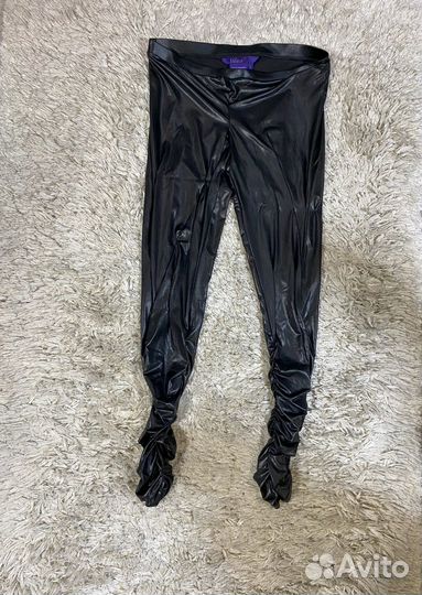 Блестящие леггинсы Miley Cyrus