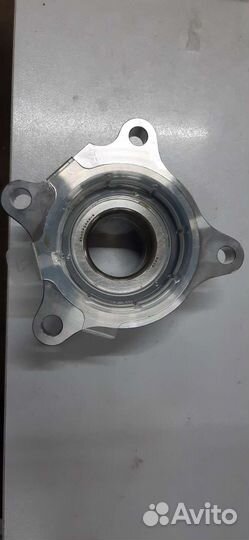 Ступица задняя левая LandCruiser Prado 2dacf044n4a