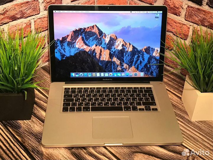 Apple Macbook pro 15