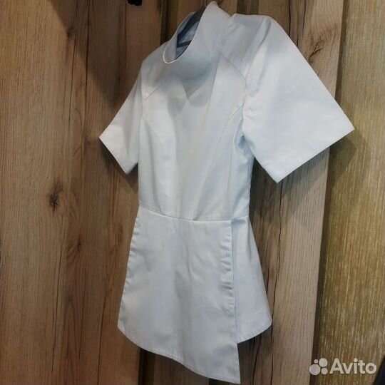 Медицинская куртка