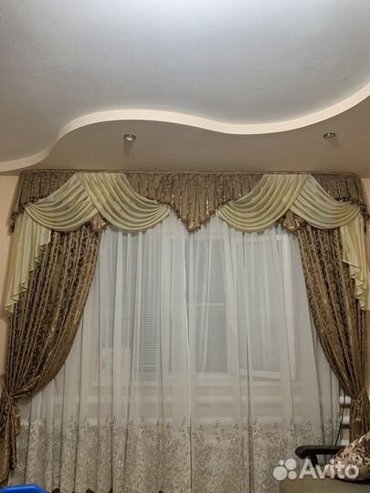 Штора и ламбрекен
