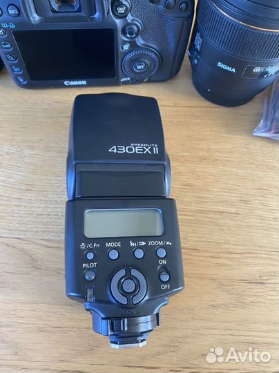 Зеркальный фотоаппарат canon 5d mark 3