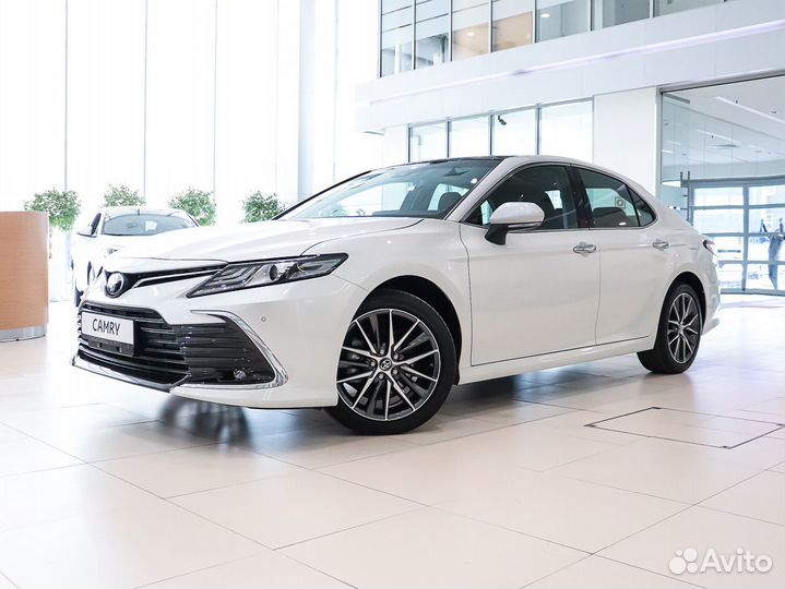 Toyota Camry, 2022