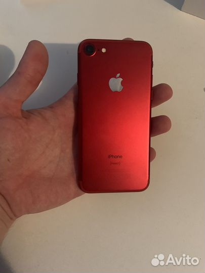 iPhone 7 red 128гб