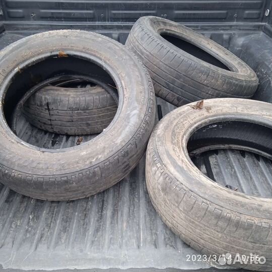 Bridgestone Dueler H/P 215/65 R16