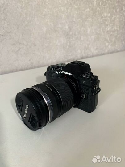 Olympus OM-D E-M10 Mark III 4К, 14-150mm f/ 4-5.6