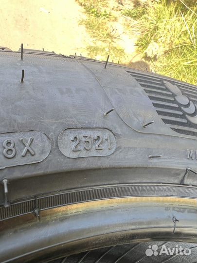 Michelin X-Ice North 4 SUV 225/55 R19