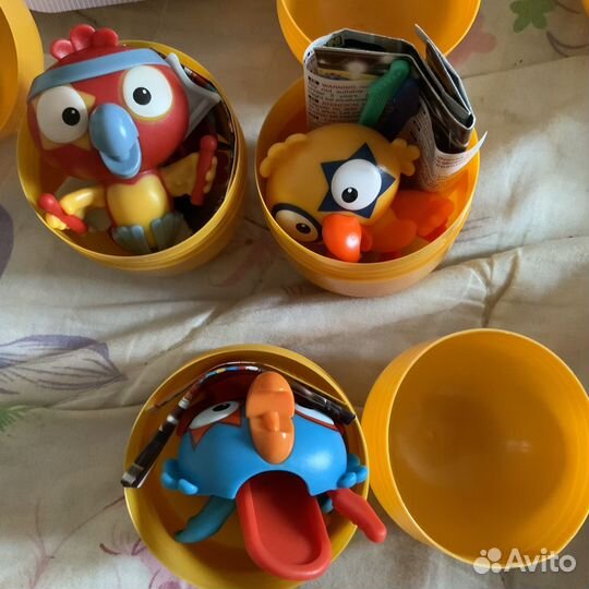 Киндер макси попугаи 2024 серия