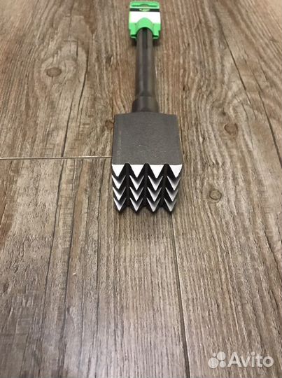 Бучарда D Bor