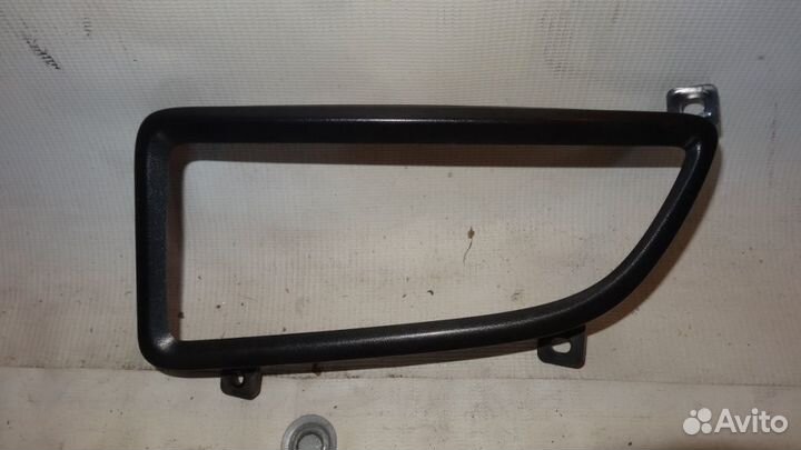 Накладка противотуманной фары Mazda Demio DY3W, DY