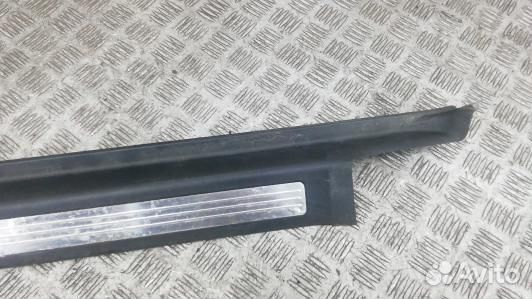 Накладка порога внутренняя правая mercedes benz R