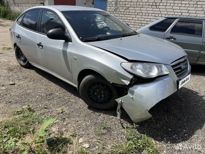 Hyundai Elantra 1.6 МТ, 2007, битый, 200 000 км