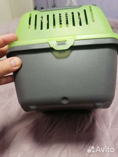 Переноска для животных пластиковая