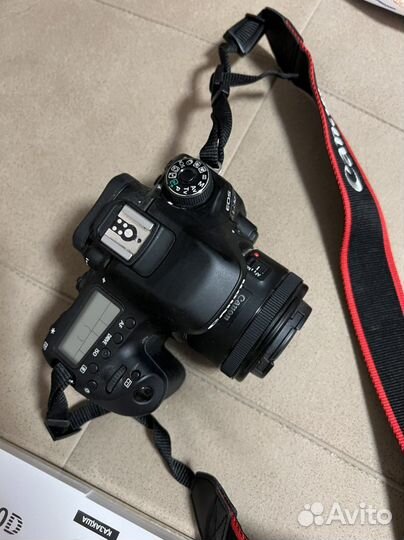 Зеркальный фотоаппарат canon EOS 80D