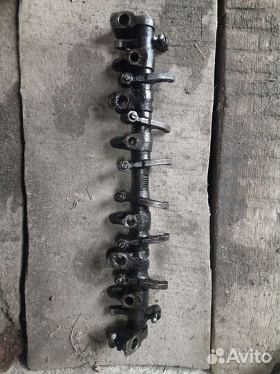 Ось коромысел Skoda AME AQW 1.4