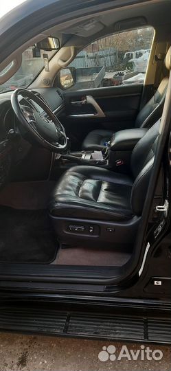 Toyota Land Cruiser 4.5 AT, 2014, 190 000 км