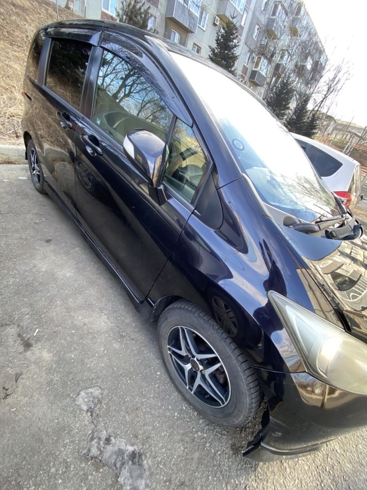 Honda Freed: фото владельца