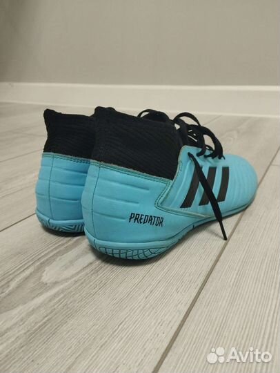 Бутсы adidas футзалки