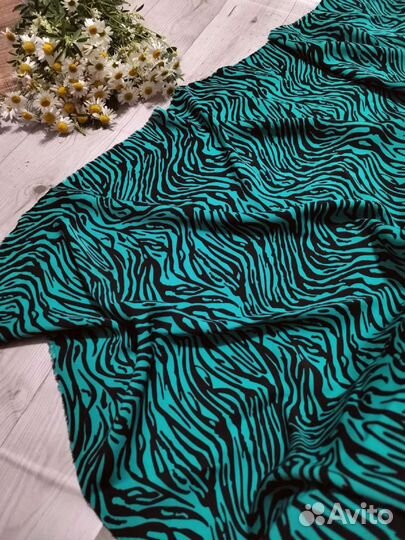 Отрез ткани вискоза