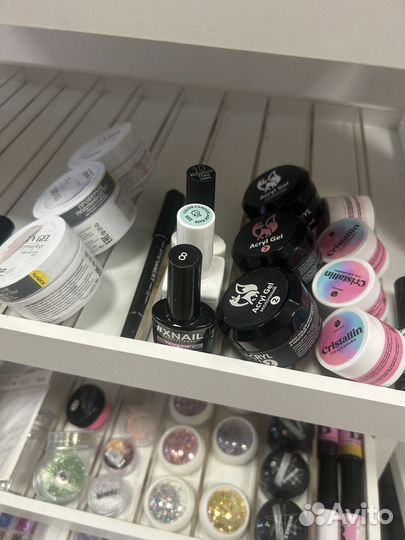 Гель-лаки, базы, расходники для маникюра