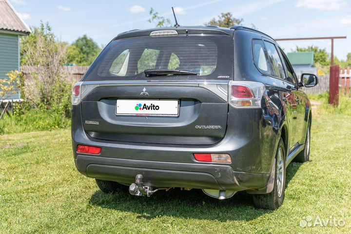 Mitsubishi Outlander 2.0 CVT, 2014, 150 000 км
