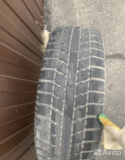 Toyo Observe GSi-5 205/65 R16