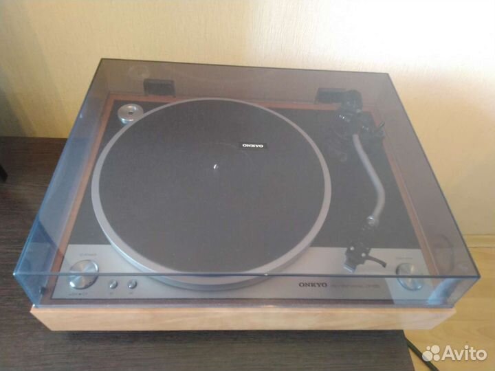 Проигрыватель винила