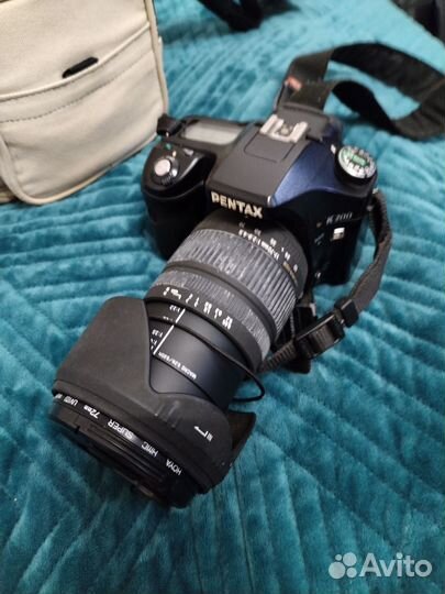 Зеркальный фотоаппарат Pentax K200