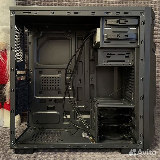 Корпус zalman z1 neo