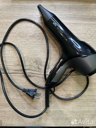 Фен Braun Satin Hair 7 SensoDryer iontec HD785