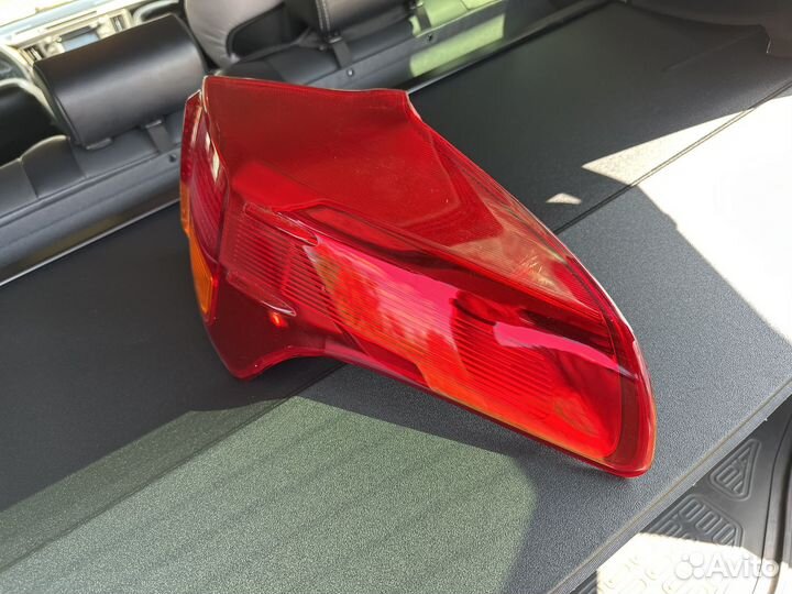 Правая наружны фара тойота рав 4 2013